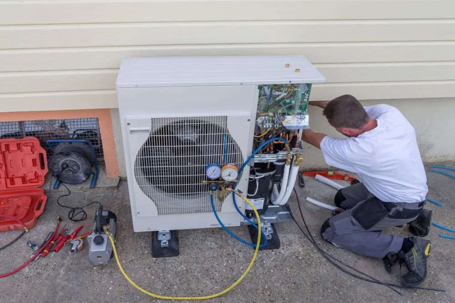heat-pump-maintenance-2-1